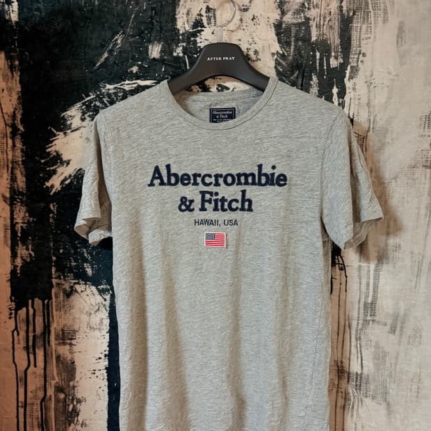Abercrombie & Fitch half t-shirt 