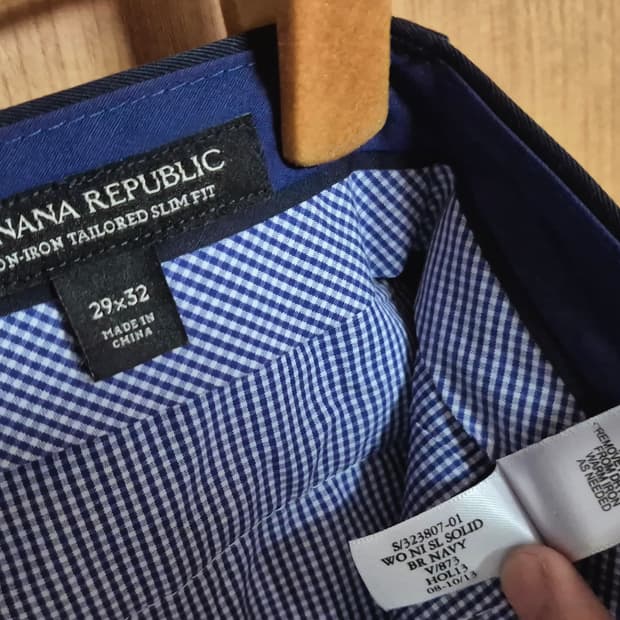 바나나 리퍼블릭 non-iron 네이비 치노