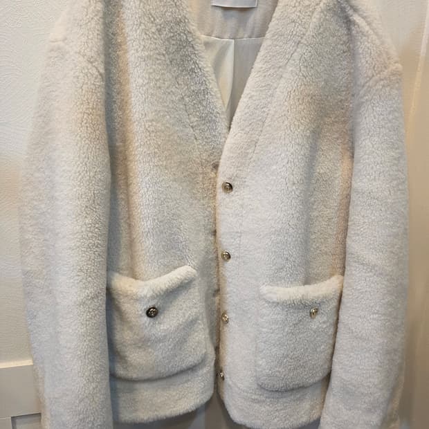 SJ SJ 아이보리 뽀글이 자켓