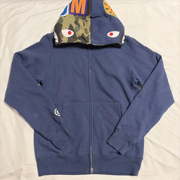 베이프 샤크 후드집업 네이비 카모 M