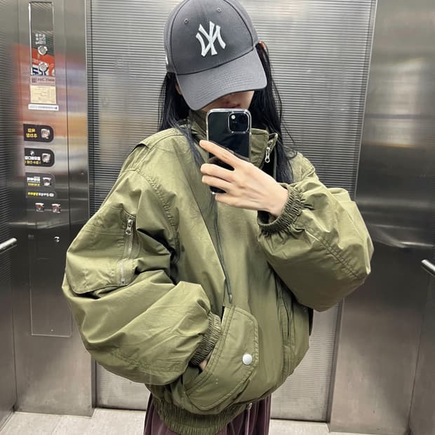 카키 오버핏 항공 점퍼 패딩