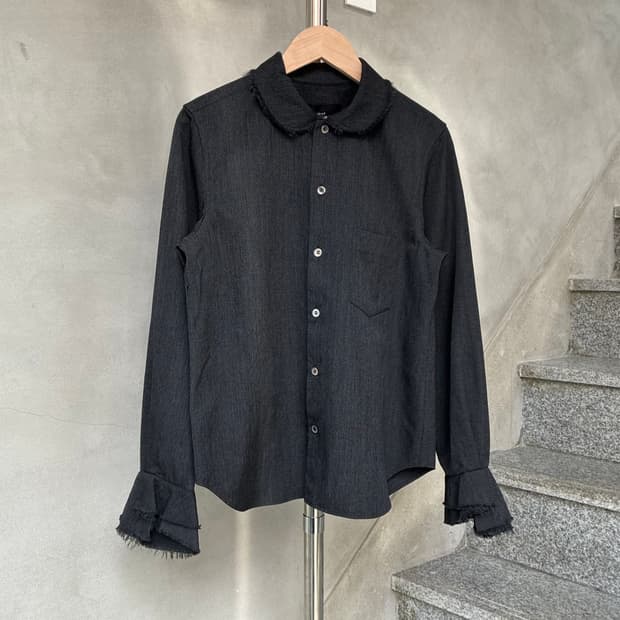 꼼데가르송 트리콧 라운드 카라 프릴 셔츠