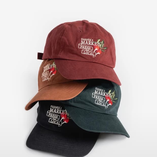 와일드 브릭스 CT FARMERS MARKET CAP 다크 레드