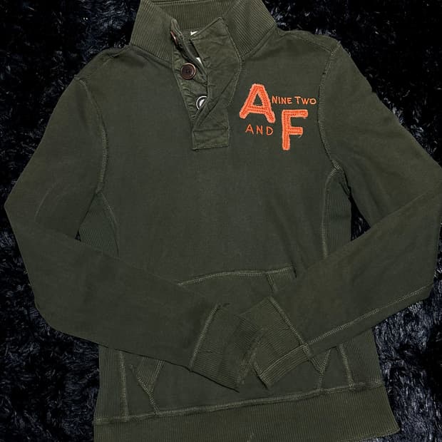 Abercrombie Khaki High Neck MTM