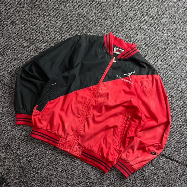 90s 나이키 에어조던 올드스쿨 빅로고 바시티 바람막이 3152