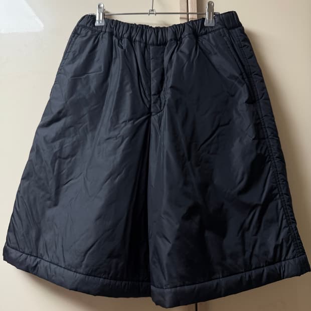 (S) Comme des Garcons padded half pants