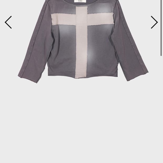 구해요) Dared ghost wash top