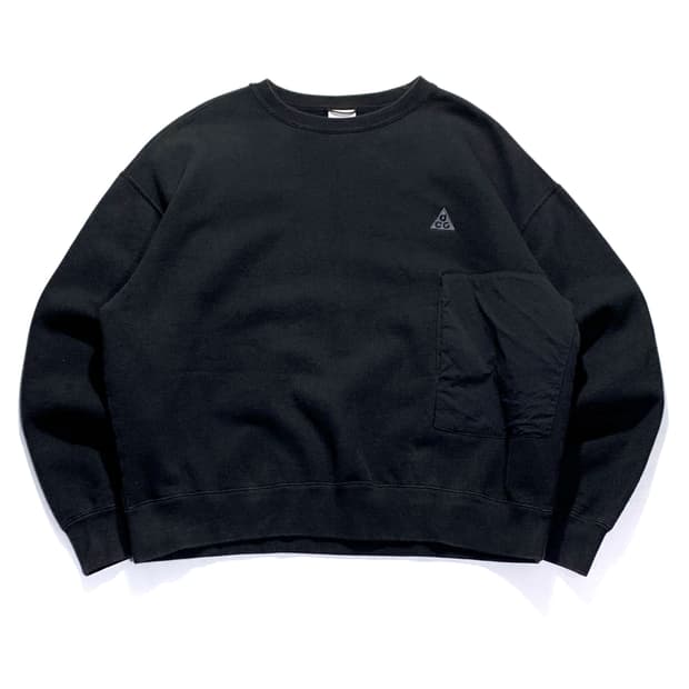 나이키 acg 맨투맨 블랙