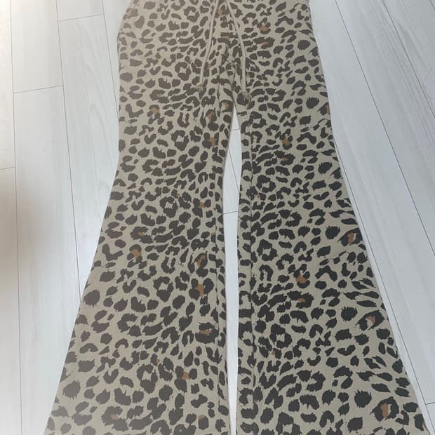 갸루 호피 딱붙츄리닝