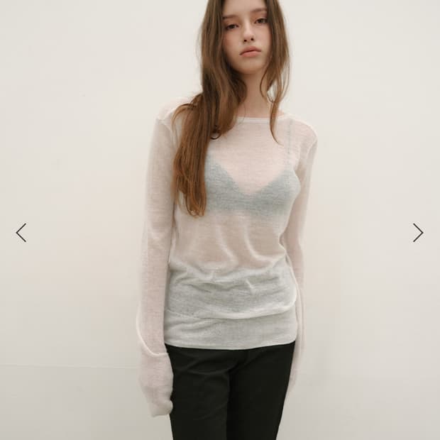 로우타이드 브이넥 니트 탑/ DEEP V-NECK ALPACA KNIT 