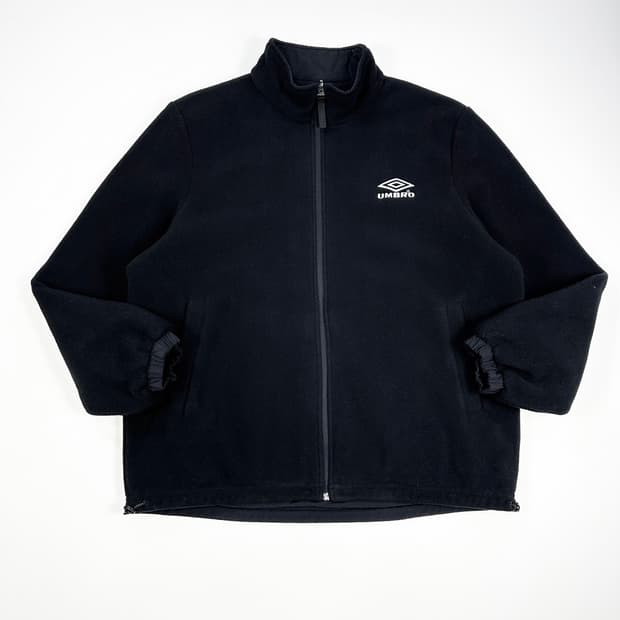 엄브로 백로고 우븐 리버시블 양털 후리스 블랙 M