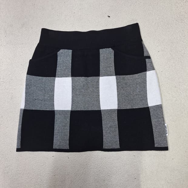 풋조이골프  큐롯스커트67(상태최상)