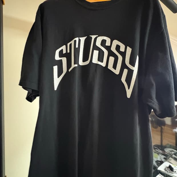 스투시 반팔