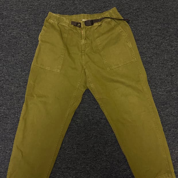 그라미치 루즈 테이퍼드 팬츠 (OLIVE) m사이즈