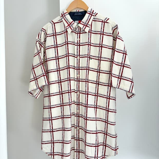 TOMMY JEANS short sleeve shirt