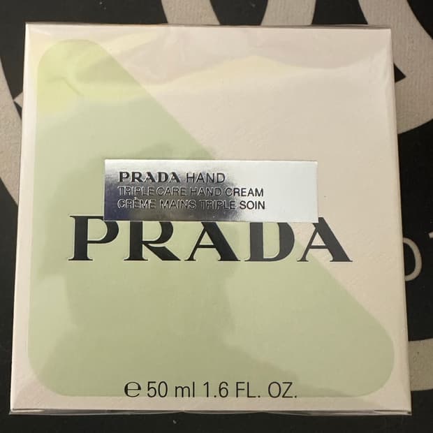 프라다 핸드크림 50ml 새상품