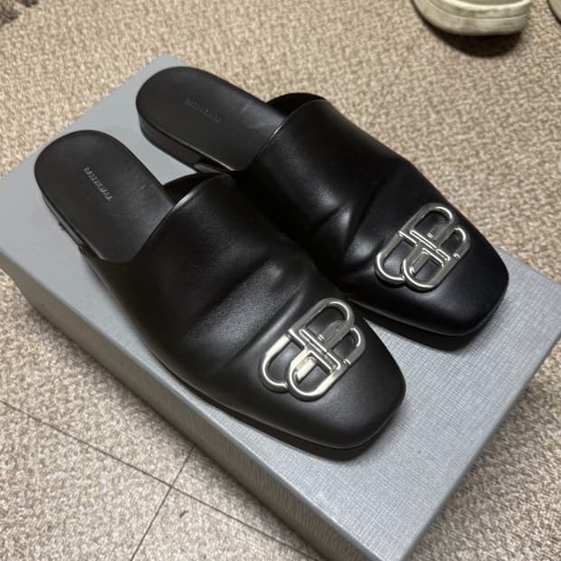 (42) 발렌시아가 BB Rim Logo Mule