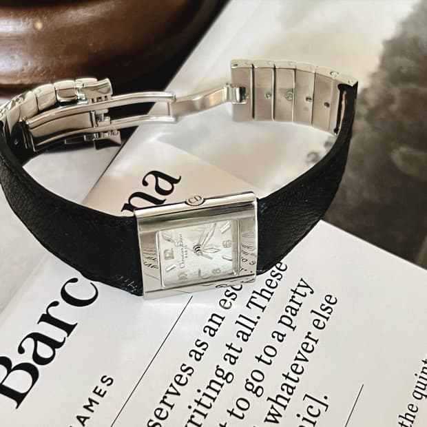 Christian Dior 리바 메탈 스퀘어 디올 시계