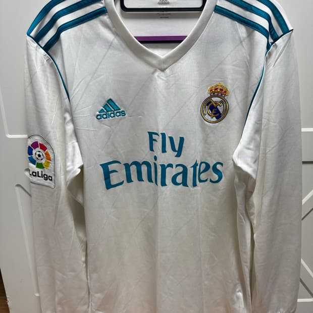 17-17 레알 마드리드 베일 유니폼