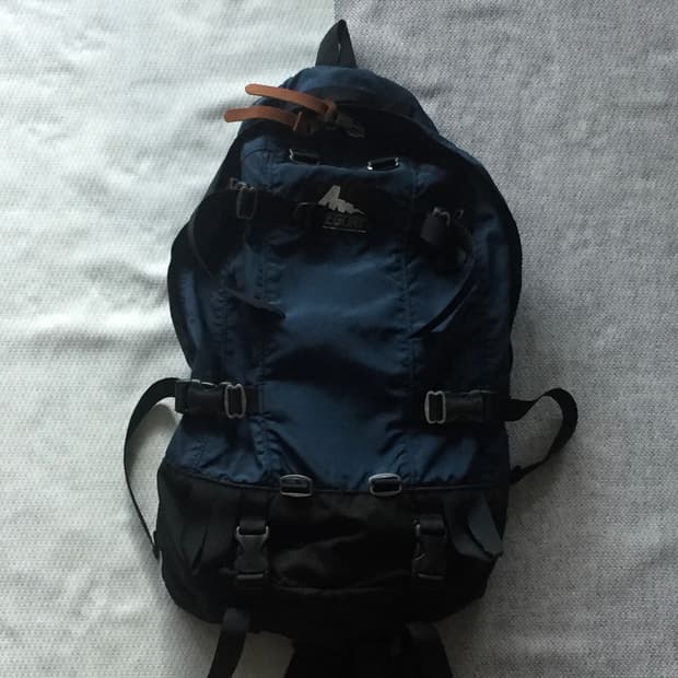 빈티지 그레고리 구로고 데이앤하프 네이비 