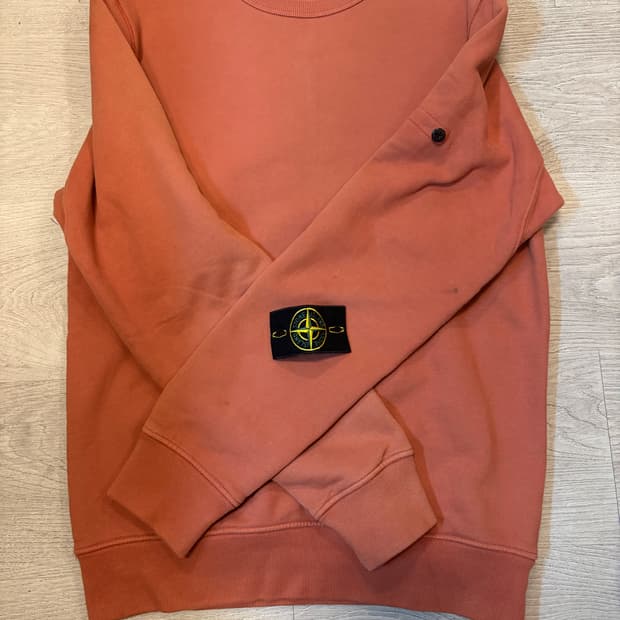 스톤아일랜드 맨투맨