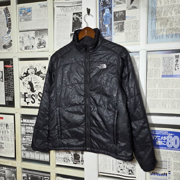 노스페이스 페이즐리 블랙 경량 패딩