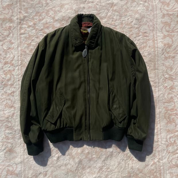 빈티지 올리브 봄버자켓 (카라 탈부착가능)