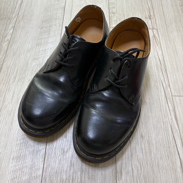 닥터마틴 1461 3홀 스무스 270