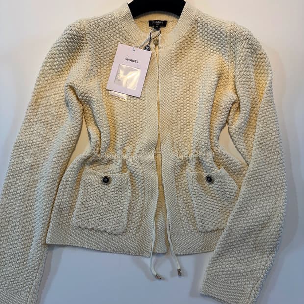 (새상품)샤넬가디건