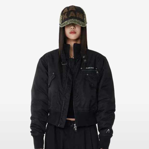 High-Neck Bomber Jacket 아캄 봄버