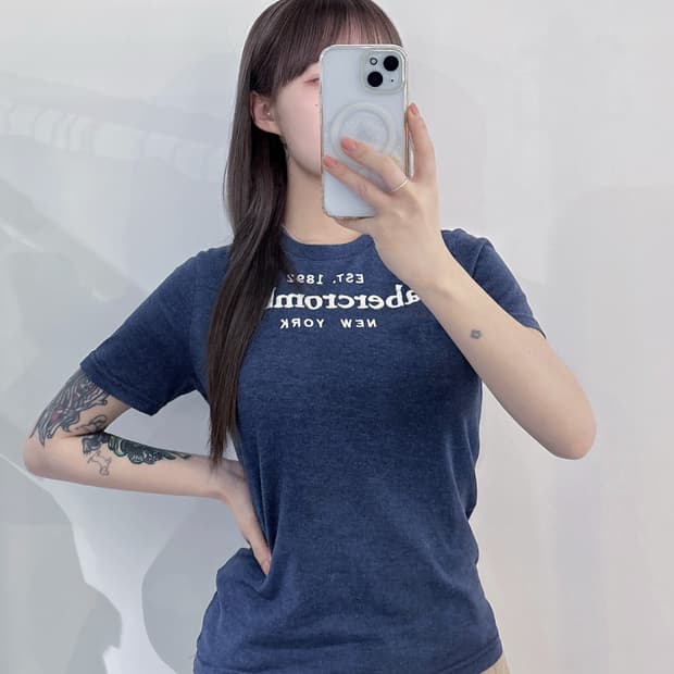 아베크롬비 스펠로고 반팔