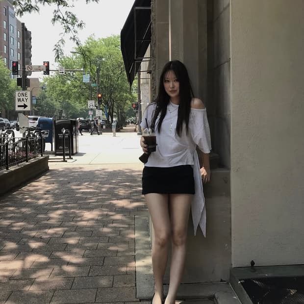 Dodex임데이 도드 언발 티셔츠 그레이