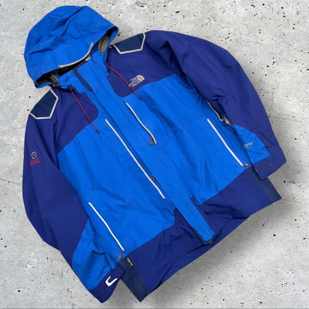 [105] 노스페이스 써밋 고어텍스 자켓 블루 C164