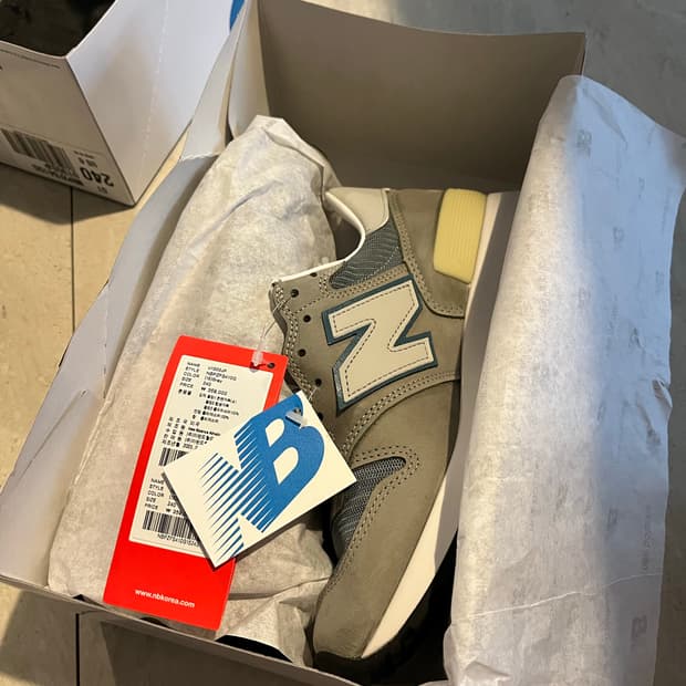 (240) 뉴발란스 1300JP 2025