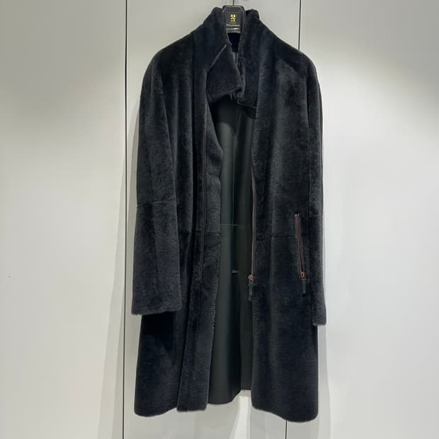 아르마니 꼴레지오니 시어링 어시메트릭 코트