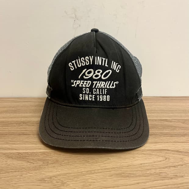 STUSSY