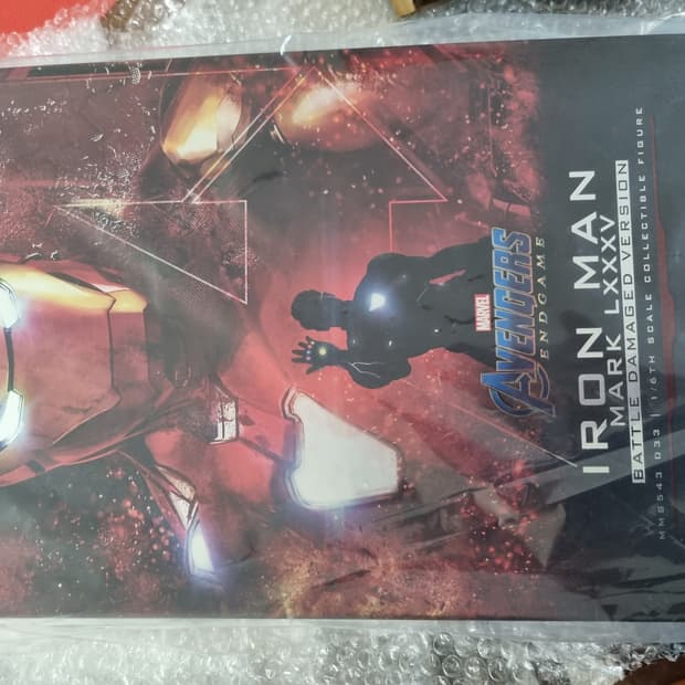 핫토이 어벤져스: 엔드게임 아이언맨 마크 85 데미지버전