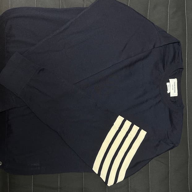 톰브라운 울니트 4사이즈