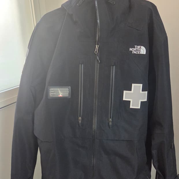 슈프림 x 노스페이스 서밋 시리즈 레스큐 자켓 블랙 - 22