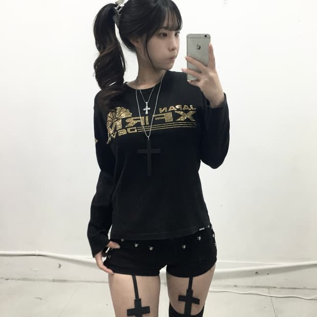 [X-FRM] y2k 펑크 골드 큐빅 롱슬리브