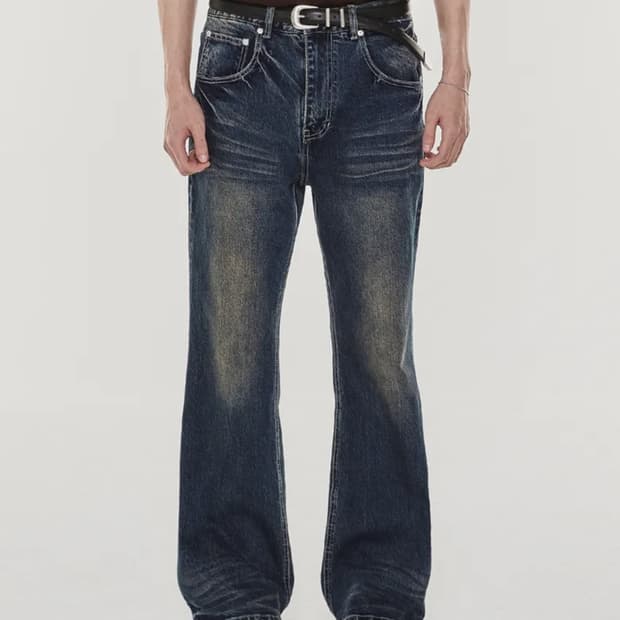 기철 DARK EYE BOOT CUT JEANS (INDIGO)