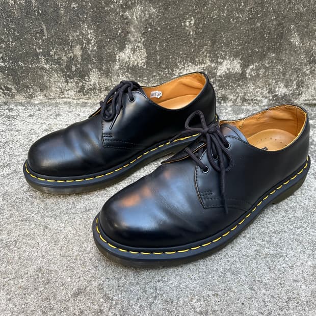 [7UK] 닥터마틴 1461 스무스 3홀 (260~265)