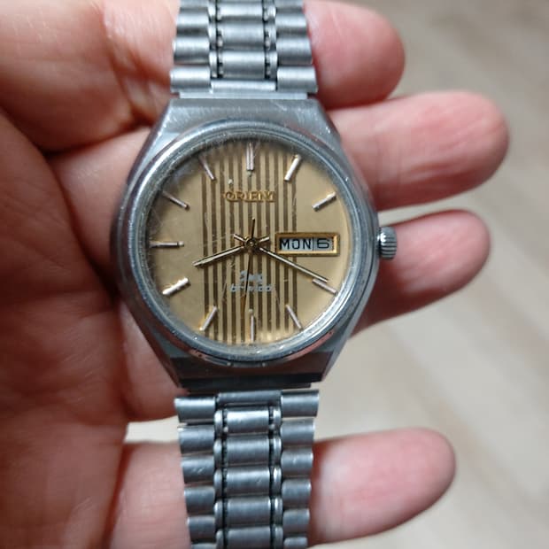 오리엔트 빈티지 금장 다이얼 데이데이트 