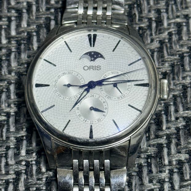 오리스 아뜰리에 문페이즈