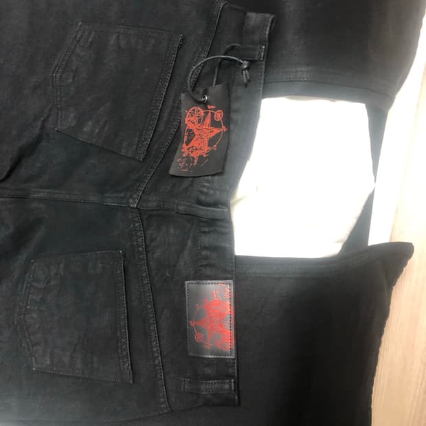 에모스탠스클럽 레더패치 플레어진 내일까지1size