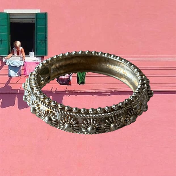Vintage bangle