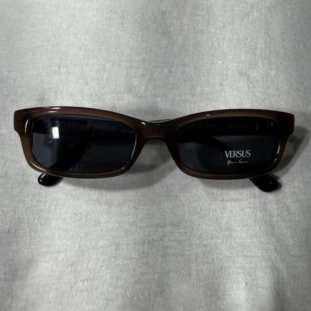 VERSUS made in italy 선글라스
