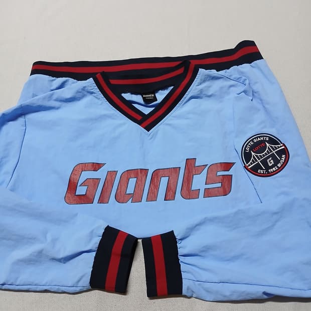 롯데자이언츠 웜업 바람막이 2xl 110