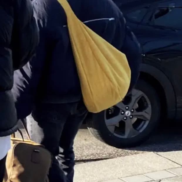 자크뮈스 르 봄버 크루아상 퍼피 봄버 emus  Bomber 패딩 점ㅍ