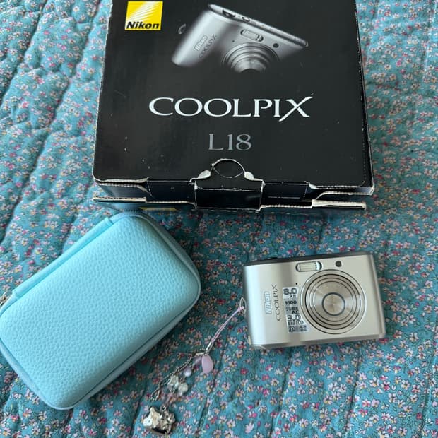 니콘 쿨픽스 L18